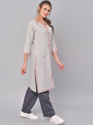 Women Grey & Red Embroidered Straight Kurta