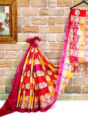 Radha Checks Pink Khadi Silk Printed Kalamkaari Sarees With Blouse