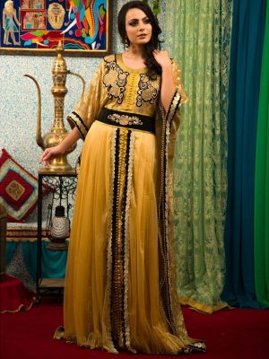 Biskit Color Morrocon Thread Work Kaftan