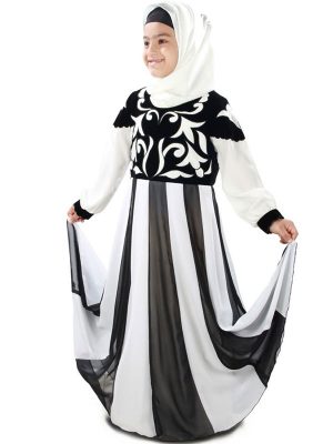 Off White And Black Color Kid'S-Crepe Kid'S Abaya