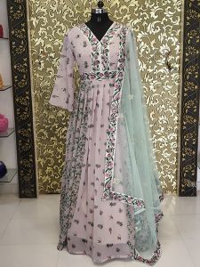 Buy Alia Bhatt Fully Stitched Celebrity Wear Salwar Kameez