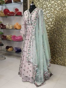 Buy Alia Bhatt Fully Stitched Celebrity Wear Salwar Kameez