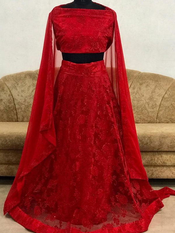 Priyanka chopra store wedding lehenga price