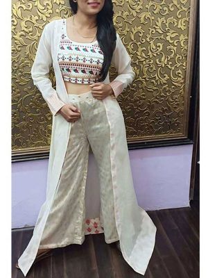 Buy online Nushrat Bharucha In Multi Colored Beautiful Palazzo With Crop Top