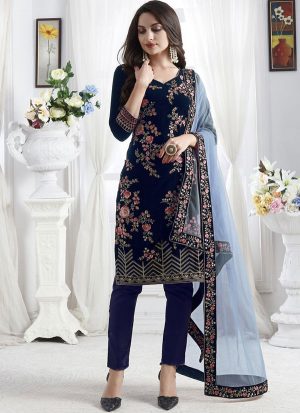 Blue Velvet Pakistani Salwar Kameez