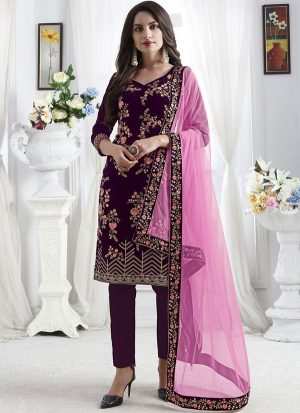 Wine Velvet Pakistani Salwar Kameez