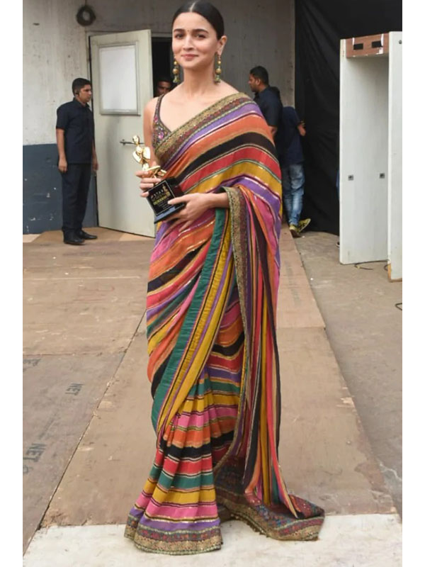Deepika Padukone In Multi Colour Saree | Zeenat