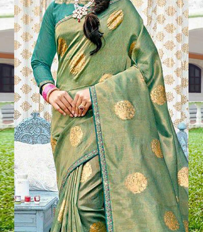 Buy Green Traditional Wear Silk Saree Online at Zakarto