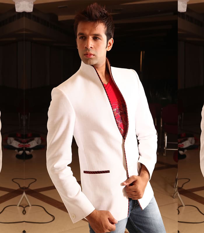 The Fancy Red And Maroon Cross Stripe Piping White Designer Blazers Zakarto