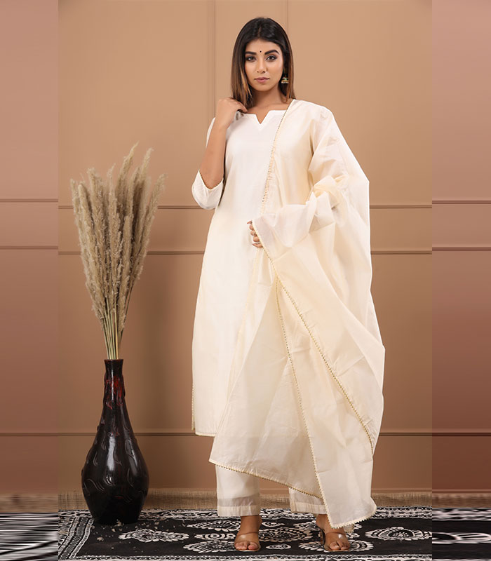 KAAJH Women Off White Floral Embroidered Mirror Work Pure Cotton Kurta with  Palazzos & With Dupatta - Absolutely Desi