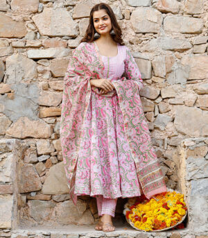 Pink Block Printed Flared Kurta Set Paired With Chanderi Printed Dupatta