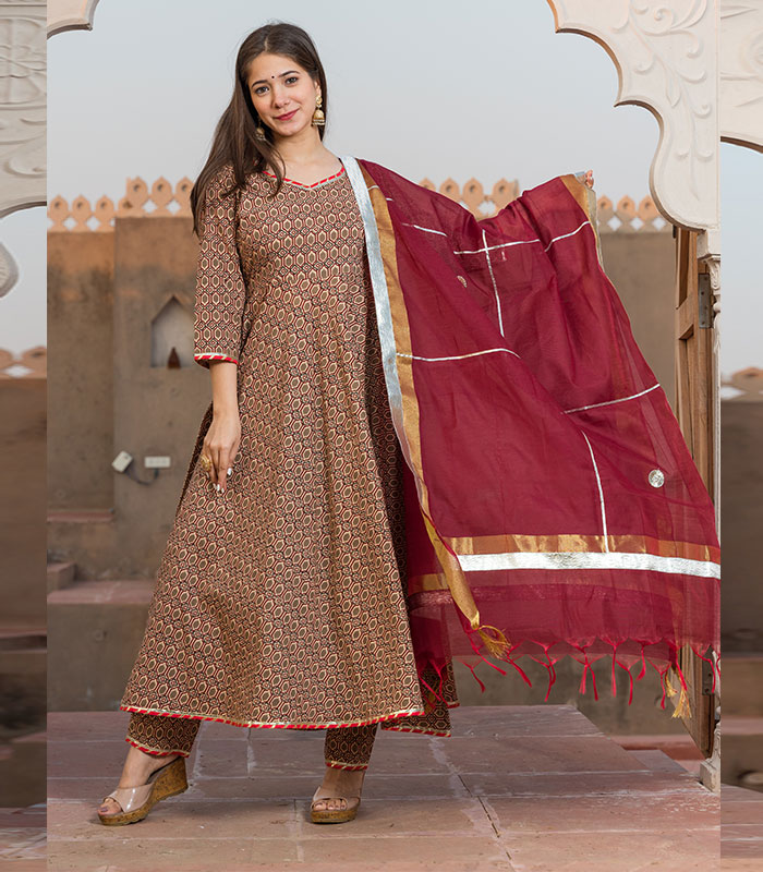 Buy Maroon Anarkali Dress online-Karagiri