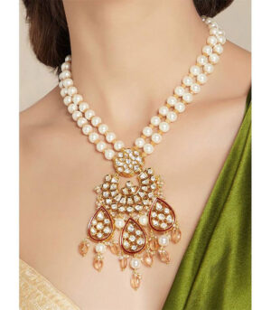 Rich Polki White And Gold Pearl Neckalce