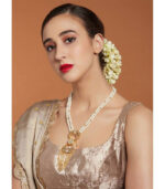 Chained Tassel White And Gold Pearl Necklace