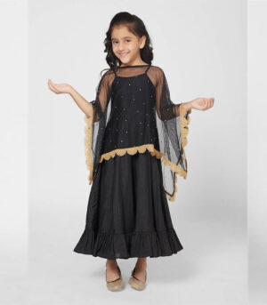 Stunning Black Sleeveless Party Gown For Girls