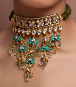 Green Yellow Gold Brass Kundan Necklace