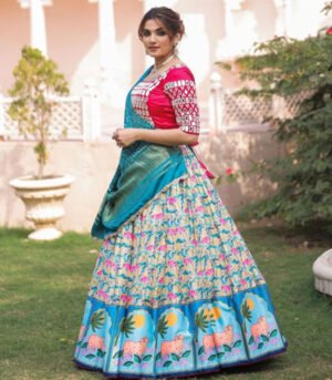 Multicolor Stylish Designer Navratri Chaniya Choli With Dupatta