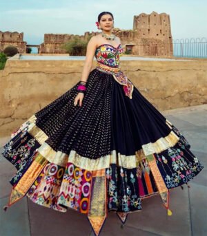 Black And Multicolor Heavy Flair Navratri Chaniya Choli